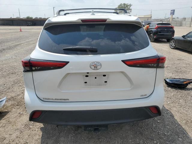 5TDGZRAH2NS540516 - 2022 TOYOTA HIGHLANDER XLE WHITE photo 6