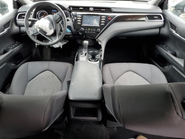 4T1B11HK1JU035623 - 2018 TOYOTA CAMRY L 银色 照片 8