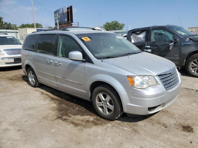 2A4RR5D19AR450809 - 2010 CHRYSLER TOWN & COU TOURING SILVER photo 4