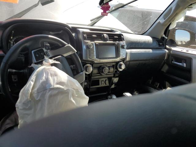 JTEBU5JR6J5554926 - 2018 TOYOTA 4RUNNER SR5/SR5 PREMIUM 灰色 照片 8