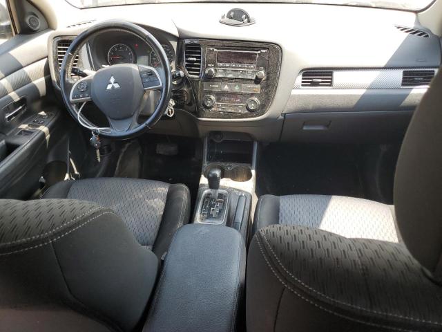 JA4AZ2A35FZ600462 - 2015 MITSUBISHI OUTLANDER ES ნაცრისფერი ფოტო 8