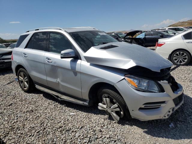 4JGDA5HB2DA161897 - 2013 MERCEDES-BENZ ML 350 4MATIC SILVER photo 4