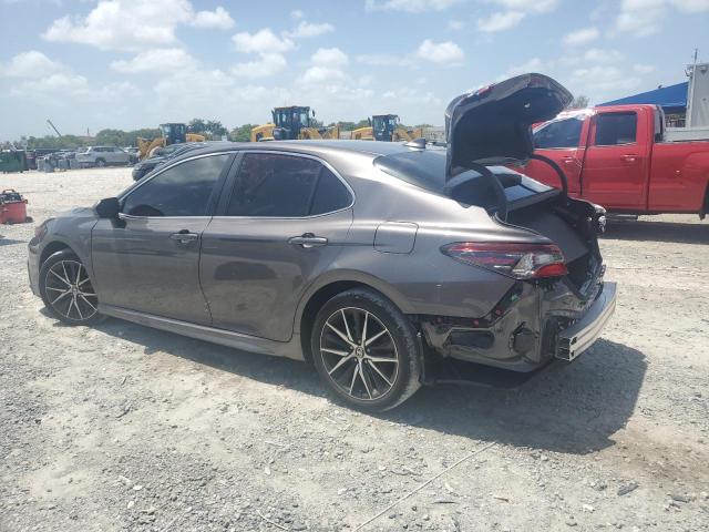 4T1G11AK3PU790684 - 2023 TOYOTA CAMRY SE NIGHT SHADE GRAY photo 2