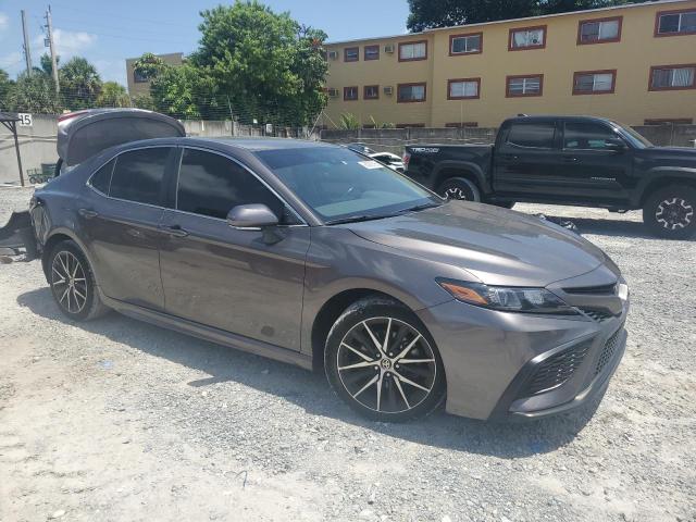 4T1G11AK3PU790684 - 2023 TOYOTA CAMRY SE NIGHT SHADE GRAY photo 4