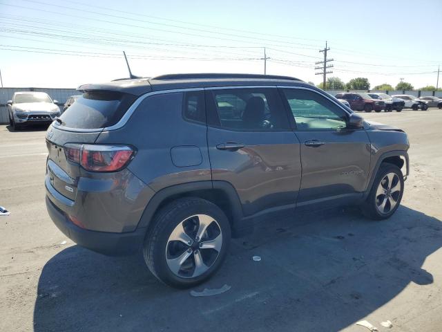3C4NJDBB4HT667788 - 2017 JEEP COMPASS LATITUDE GRAY photo 3