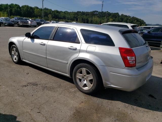 2D4FV48T15H515144 - 2005 DODGE MAGNUM SE SILVER photo 2