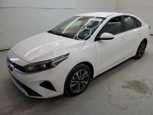 3KPF24AD6RE808080 - 2024 KIA FORTE LX WHITE photo 1