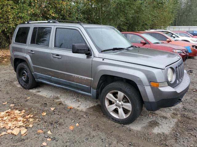 1J4NF4GB3BD252253 - 2011 JEEP PATRIOT LATITUDE GRAY photo 4