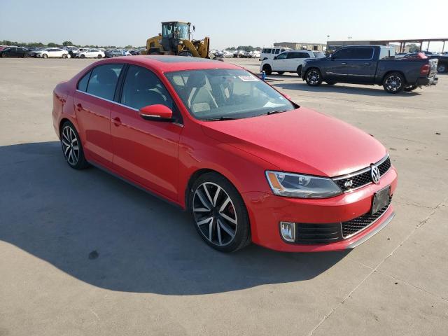 3VW467AJ2CM371059 - 2012 VOLKSWAGEN JETTA GLI RED photo 4