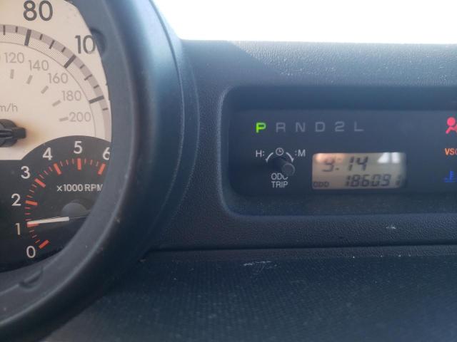 JTLKT324864075018 - 2006 TOYOTA SCION XB წითელი ფოტო 9