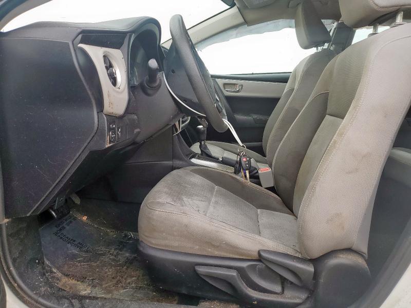 5YFBURHE3HP694623 - 2017 TOYOTA COROLLA L WHITE photo 7