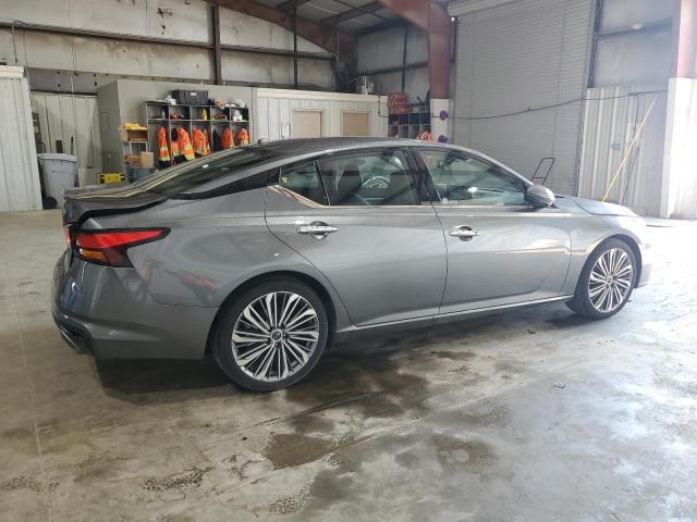 1N4BL4EV8PN362897 - 2023 NISSAN ALTIMA SL GRAY photo 3