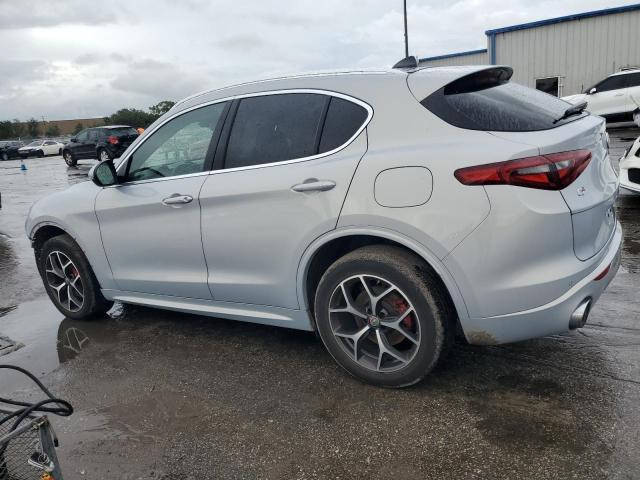 ZASPAKBN8M7D15410 - 2021 ALFA ROMEO STELVIO TI WHITE photo 2