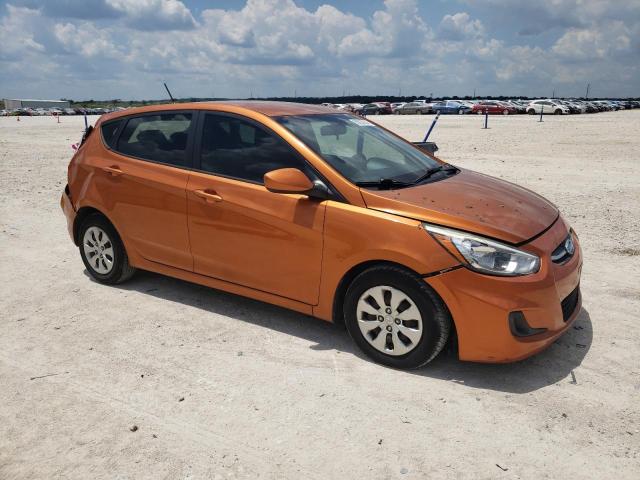 KMHCT5AE1GU279419 - 2016 HYUNDAI ACCENT SE ORANGE photo 4