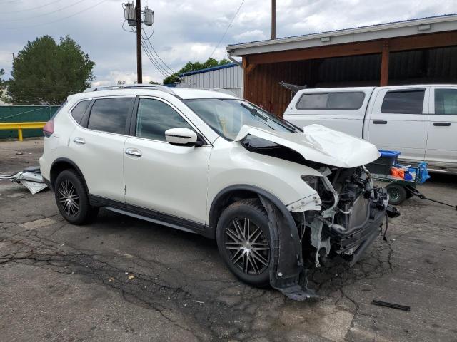5N1AT2MV0JC708743 - 2018 NISSAN ROGUE S WHITE photo 4