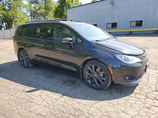 2C4RC1GG5KR589823 - 2019 CHRYSLER PACIFICA LIMITED BLACK photo 4