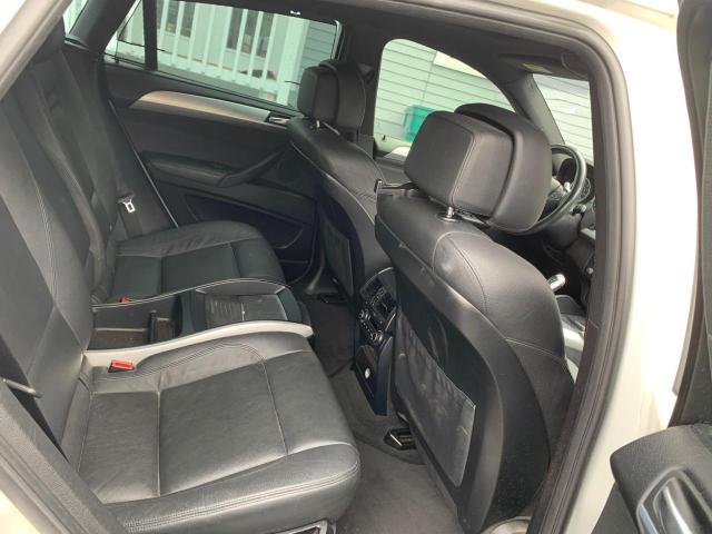 5UXFG4C52AL225555 - 2010 BMW X6 XDRIVE35I WHITE photo 6