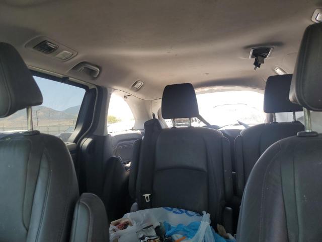 5FNRL6H73JB053930 - 2018 HONDA ODYSSEY EXL WHITE photo 10