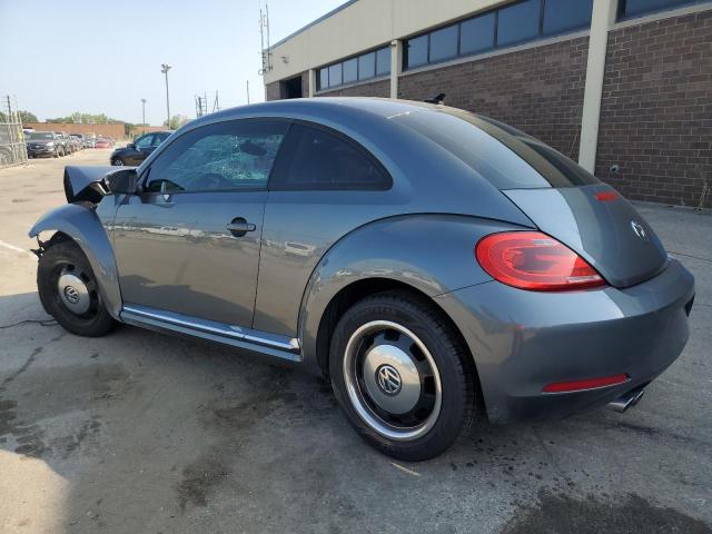 3VWJX7AT7EM632223 - 2014 VOLKSWAGEN BEETLE GRAY photo 2