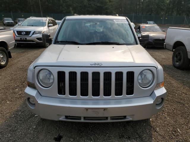 1J4NF1GB9AD657630 - 2010 JEEP PATRIOT SPORT SILVER photo 5