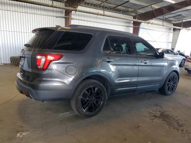 1FM5K7D82HGE38333 - 2017 FORD EXPLORER XLT GRAY photo 3