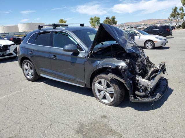 WA1BNAFY2K2093781 - 2019 AUDI Q5 PREMIUM PLUS BLACK photo 4