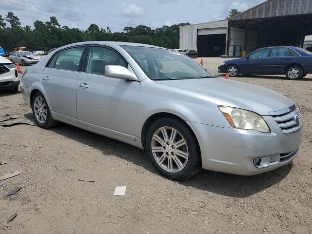 4T1BK36B05U038241 - 2005 TOYOTA AVALON XL SILVER photo 4