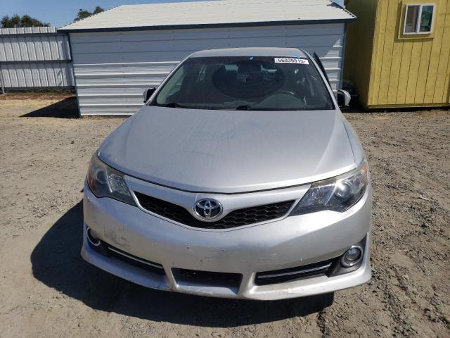 4T1BF1FK2DU682489 - 2013 TOYOTA CAMRY L 银色 照片 5