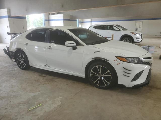 4T1B11HK2JU538691 - 2018 TOYOTA CAMRY L 白色 照片 4