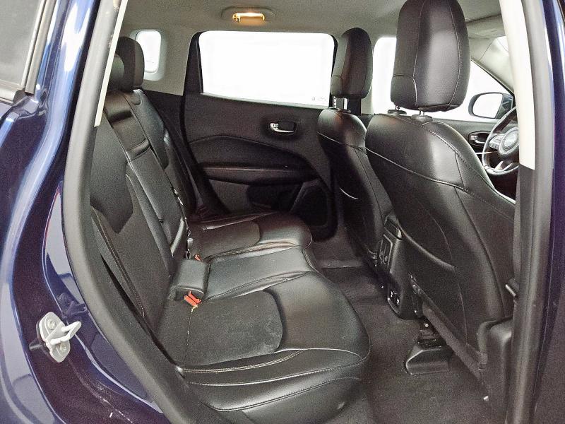 3C4NJCBB0JT193547 - 2018 JEEP COMPASS LATITUDE Niebieski zdjęcie 11