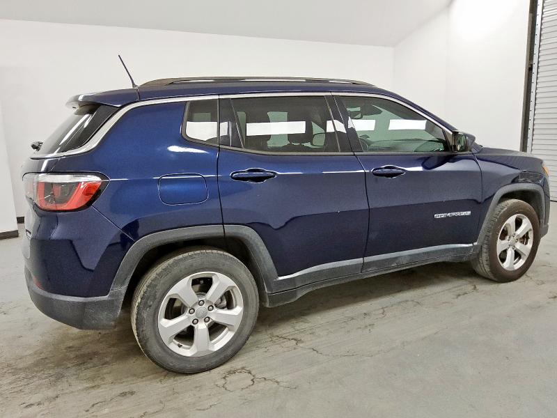 3C4NJCBB0JT193547 - 2018 JEEP COMPASS LATITUDE Niebieski zdjęcie 3