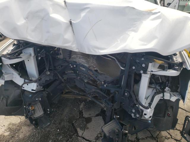 3C6UR5DJ1NG142729 - 2022 RAM 2500 BIG HORN/LONE STAR WHITE photo 11