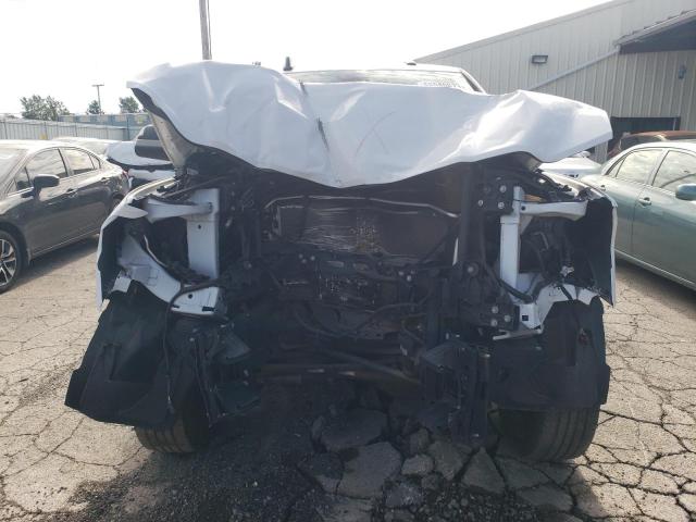 3C6UR5DJ1NG142729 - 2022 RAM 2500 BIG HORN/LONE STAR WHITE photo 5