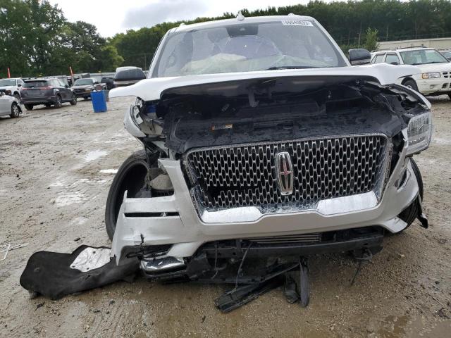 5LMJJ3LT5KEL14122 - 2019 LINCOLN NAVIGATOR L RESERVE SILVER photo 5