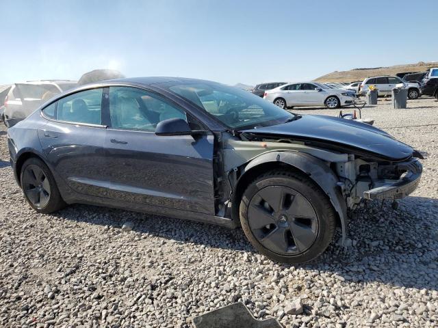 5YJ3E1EB9NF332199 - 2022 TESLA MODEL 3 CHARCOAL photo 4