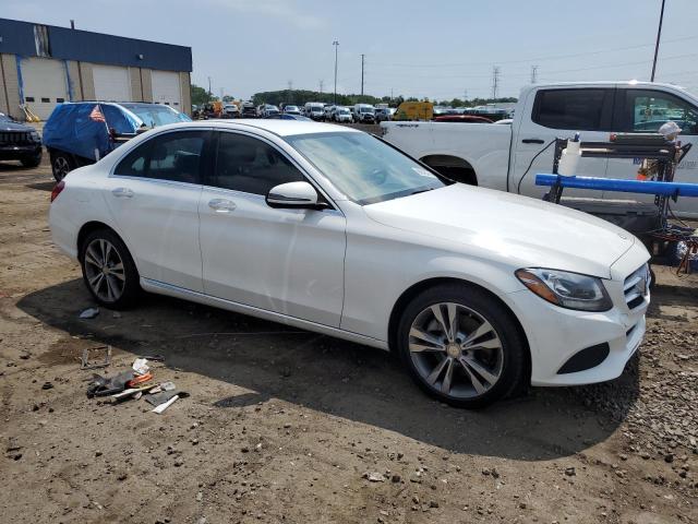 55SWF4KB9GU103488 - 2016 MERCEDES-BENZ C 300 4MATIC WHITE photo 4