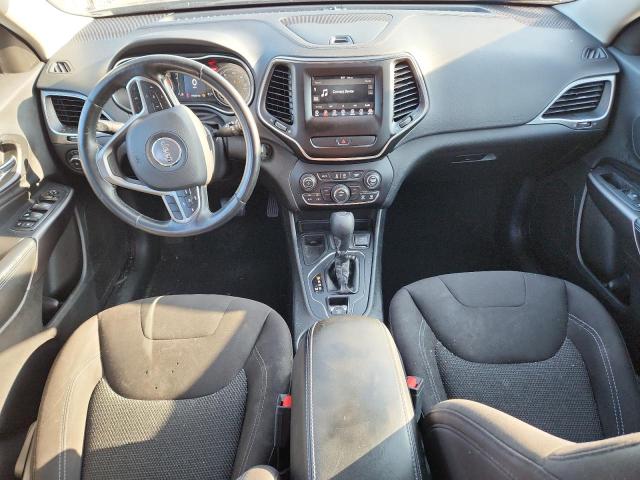 1C4PJLCB1KD296894 - 2019 JEEP CHEROKEE LATITUDE BLACK photo 8