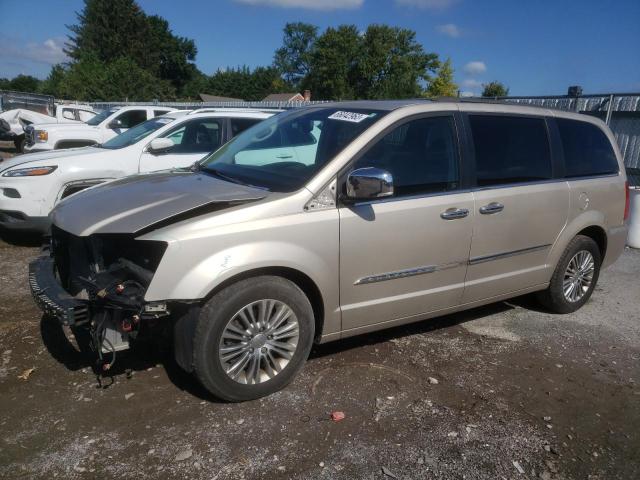 2C4RC1CG5DR534040 - 2013 CHRYSLER TOWN & COU TOURING L GOLD photo 1