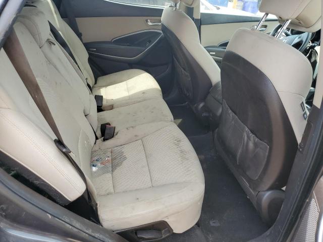 5XYZTDLB8JG560444 - 2018 HYUNDAI SANTA FE S GRAY photo 11