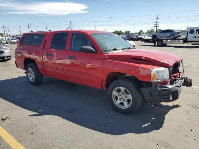 1D7HW48N65S237912 - 2005 DODGE DAKOTA QUAD SLT RED photo 4