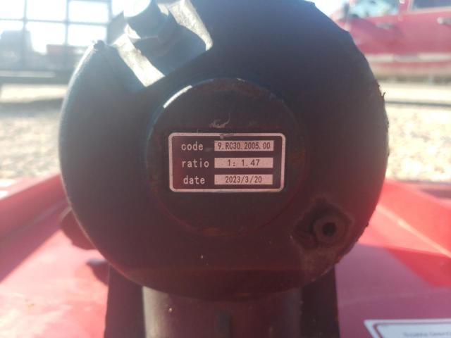 RCASD5SC230203 - 2024 MAHINDRA AND MAHINDRA TRACTOR RED photo 9