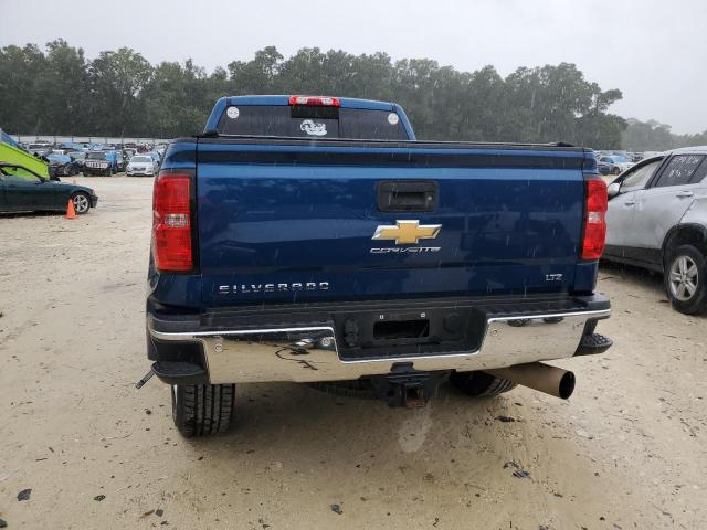 1GC1CWEY0JF100272 - 2018 CHEVROLET SILVERADO C2500 HEAVY DUTY LTZ BLUE photo 6