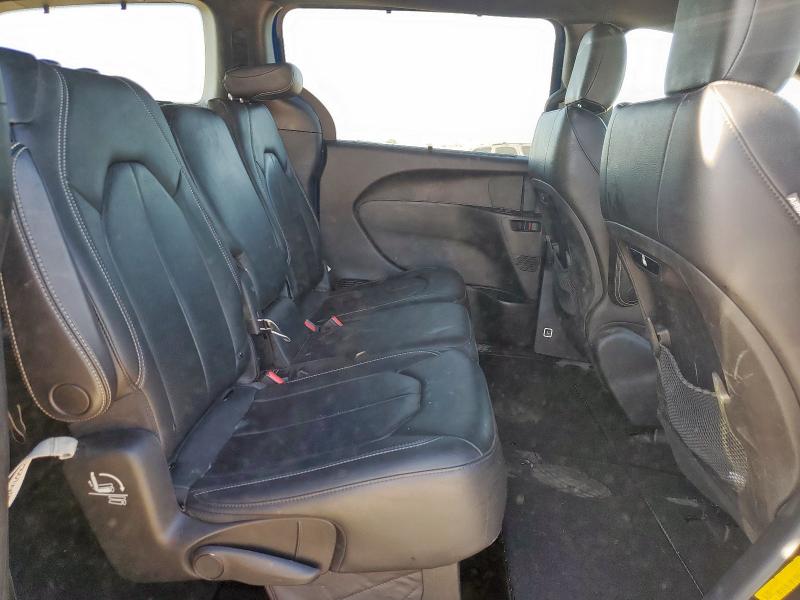 2C4RC1BG1KR532039 - 2019 CHRYSLER PACIFICA TOURING L BLUE photo 11