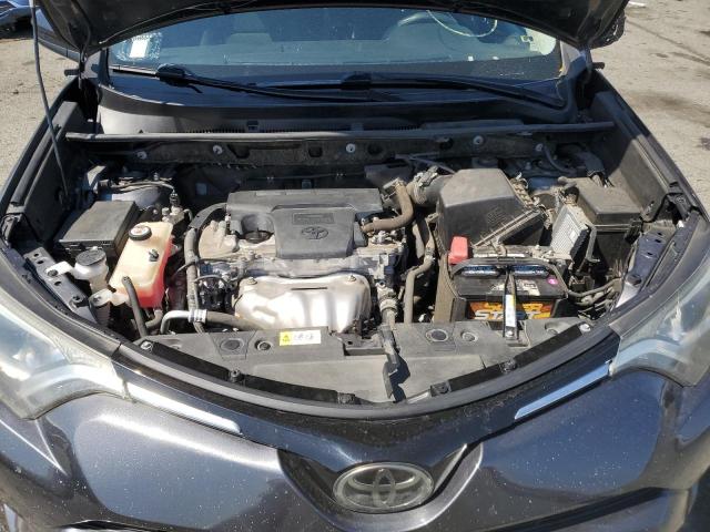 JTMZFREV1JJ728162 - 2018 TOYOTA RAV4 LE GRAY photo 12