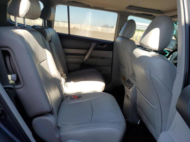 5TDZK3EH4CS052945 - 2012 TOYOTA HIGHLANDER BASE Azul foto 11