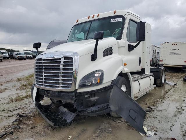 1FUBGAD97ELFW1722 - 2014 FREIGHTLINER CASCADIA 1 WHITE photo 2
