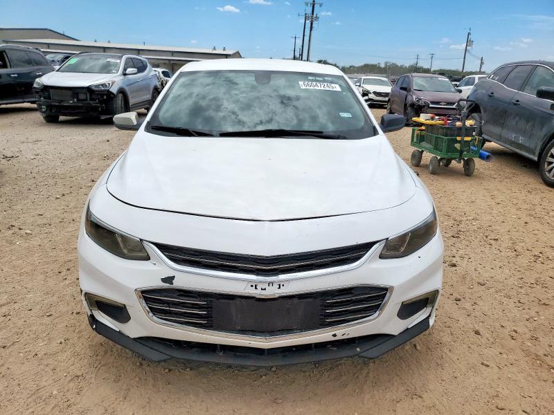 1G1ZB5ST1JF219322 - 2018 CHEVROLET MALIBU LS Biały zdjęcie 5