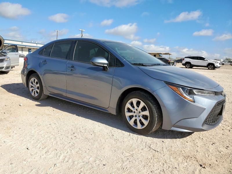 5YFEPMAE9MP248634 - 2021 TOYOTA COROLLA LE GRAY photo 4