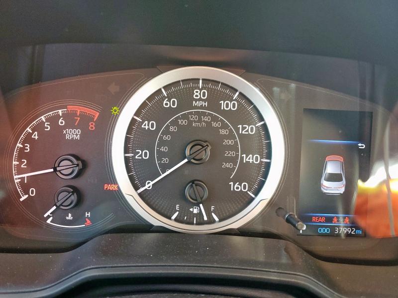 5YFEPMAE9MP248634 - 2021 TOYOTA COROLLA LE GRAY photo 9