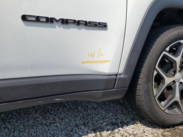 3C4NJDCN0RT162308 - 2024 JEEP COMPASS LIMITED WHITE photo 13